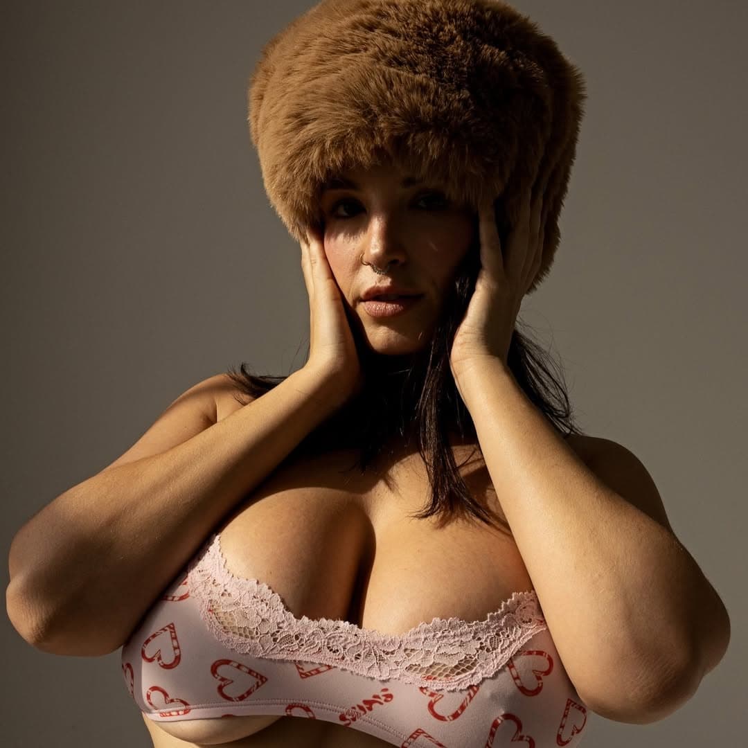 Gabriella - Escorte Indépendante à Paris 2